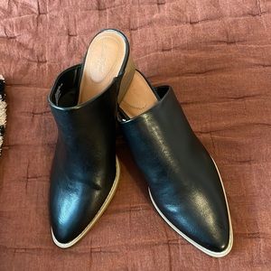 Universal Thread black leather mules. Size 8.5. Brand new, never worn